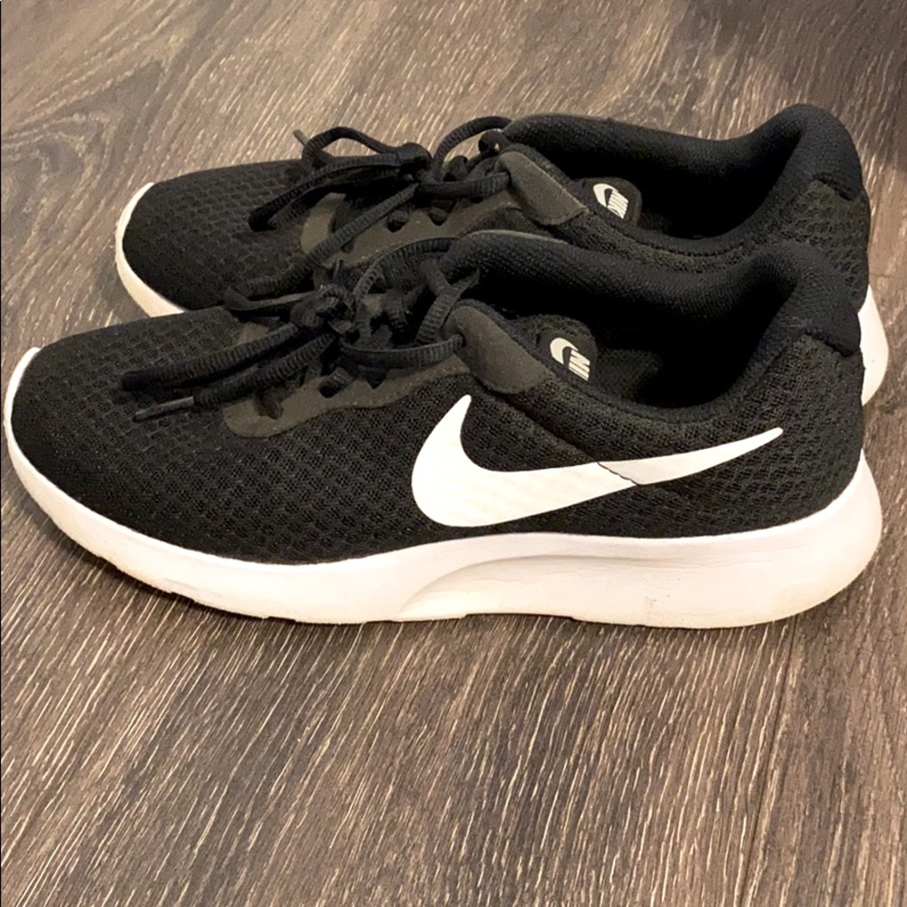 Women’s Nike Sneakers
